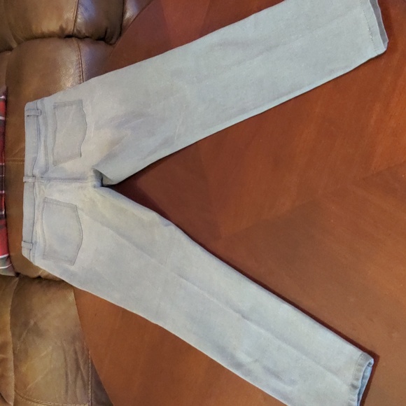 New York and Company Jeans - Picture 4 of 6